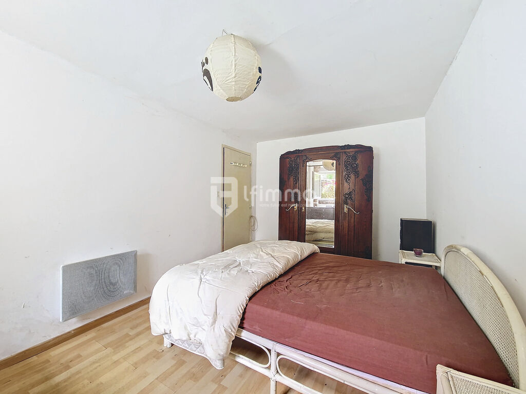 Photo 10 : Longère de 3 pièces, 80 m² à Plomodiern 29550