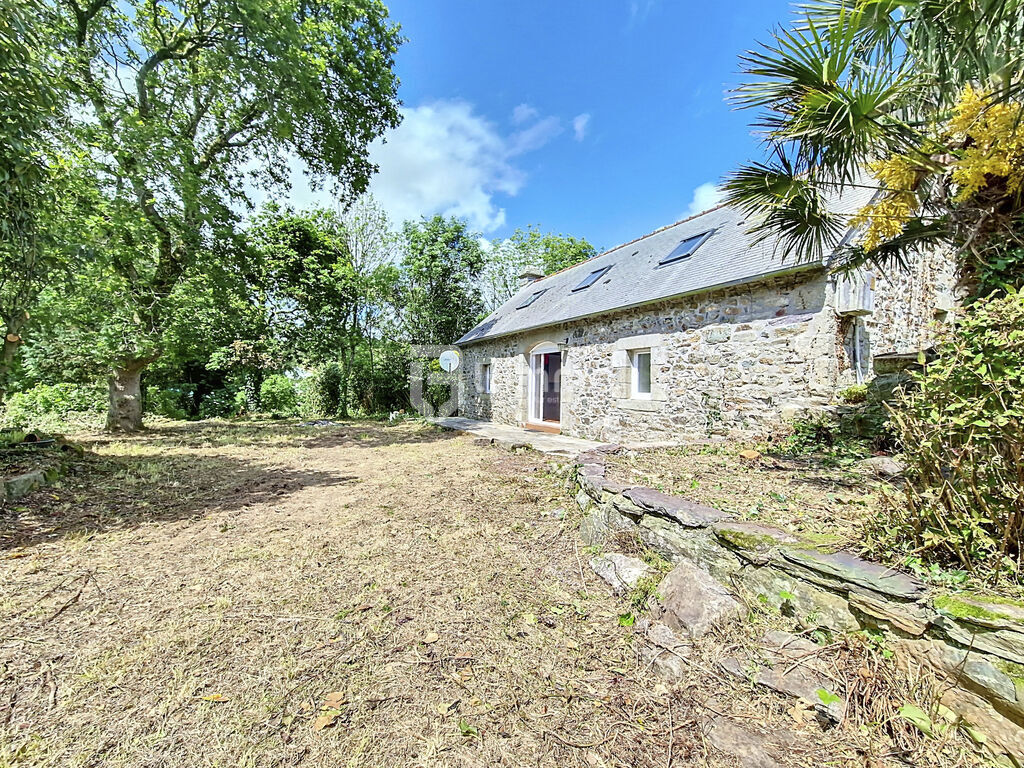 Photo 2 : Longère de 3 pièces, 80 m² à Plomodiern 29550