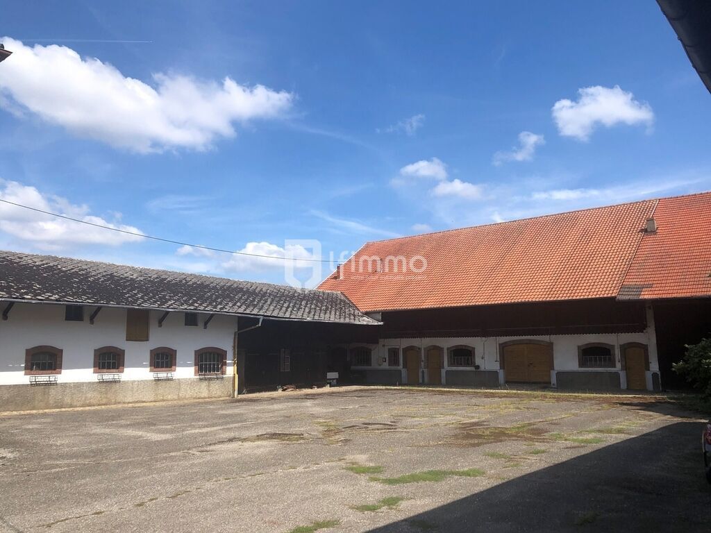 Photo 3 : Corps de ferme, Maison, 68190 Ensisheim, Haut-Rhin