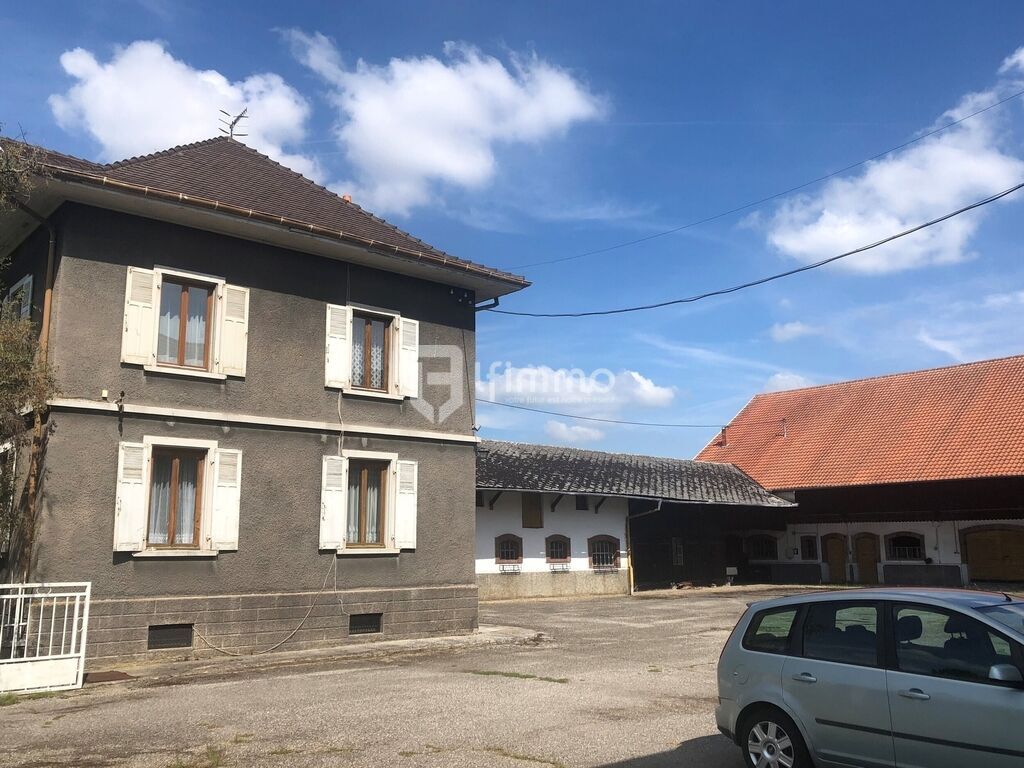 Photo 4 : Corps de ferme, Maison, 68190 Ensisheim, Haut-Rhin