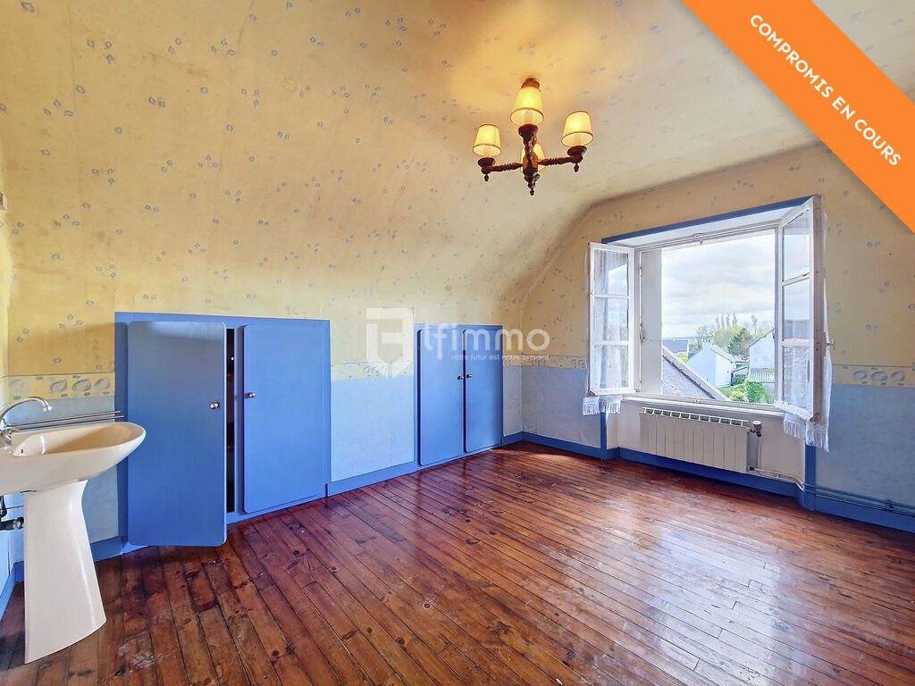 Photo 12 : Immeuble de 8 pièces, 182 m² à Cast 29150