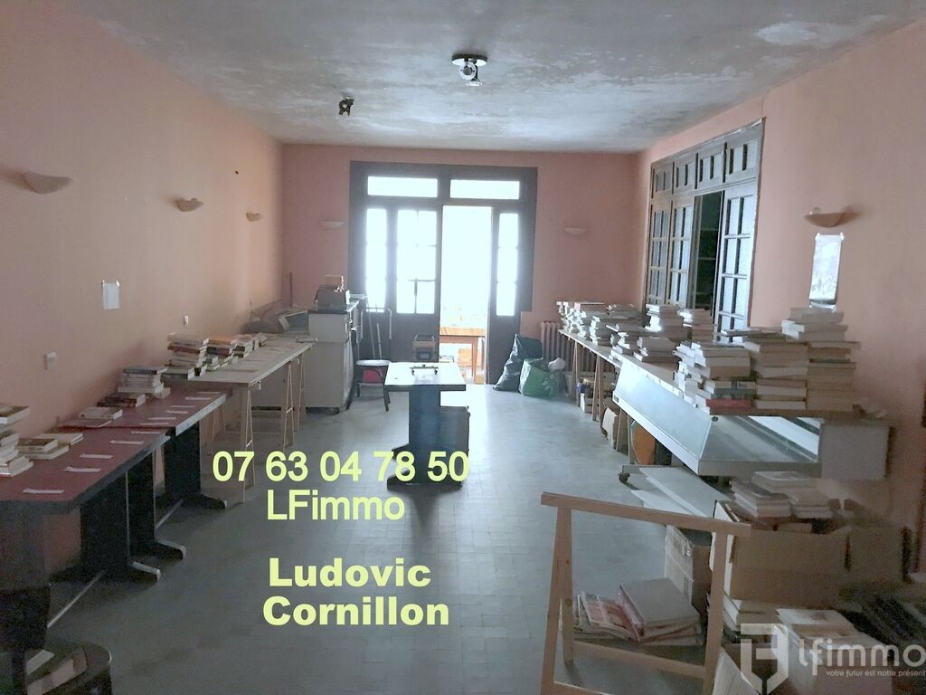 Photo 11 : Immeuble à rénover: Hôtel-Restaurant, boucherie avec appartement