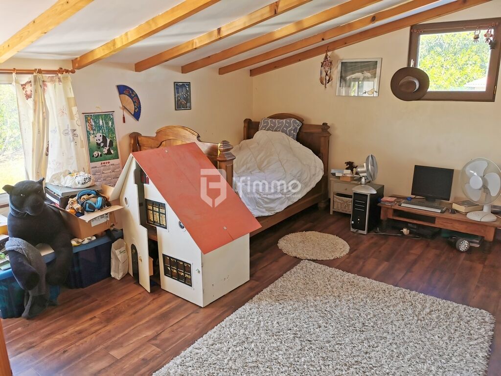 Photo 11 : Propriété orientée chevaux : 154m2, 10ha, hangar