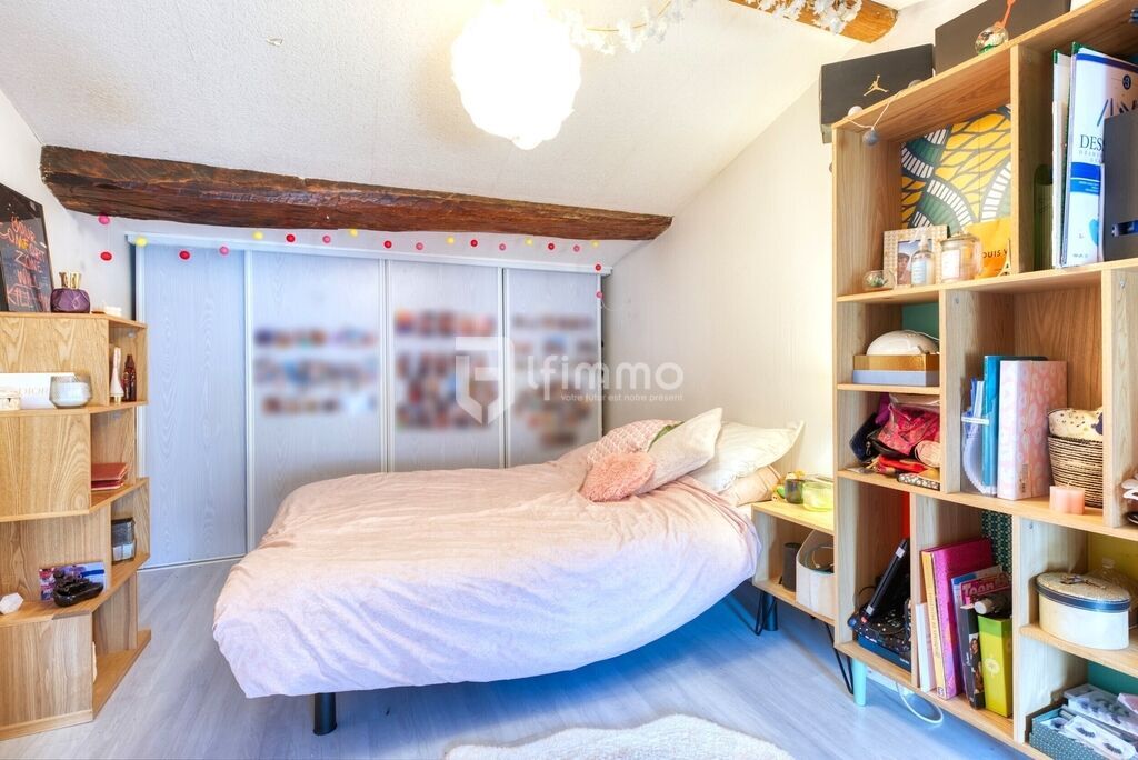 Photo 12 : Spacieuse maison en pierre