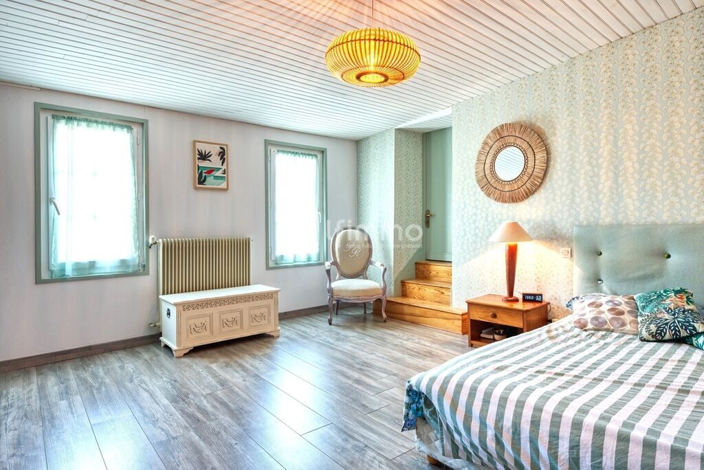 Photo 13 : Spacieuse maison en pierre