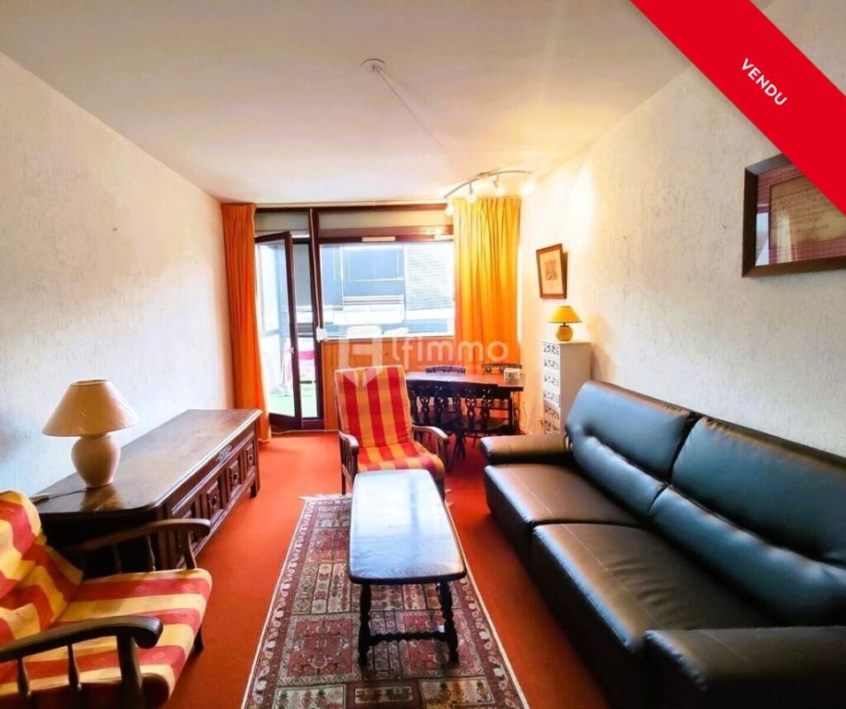 Photo 3 : F2 Dernier étage Ascenseur Cheminée Parking privé