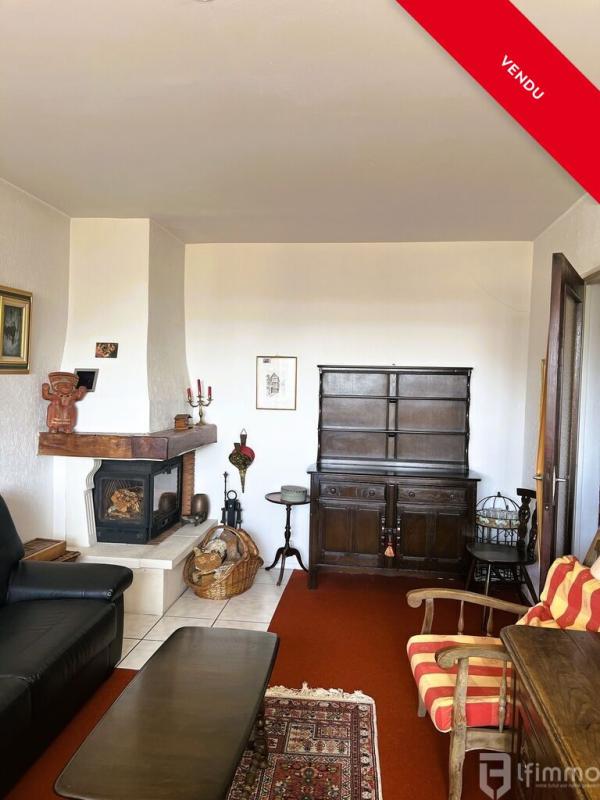 Photo 4 : F2 Dernier étage Ascenseur Cheminée Parking privé