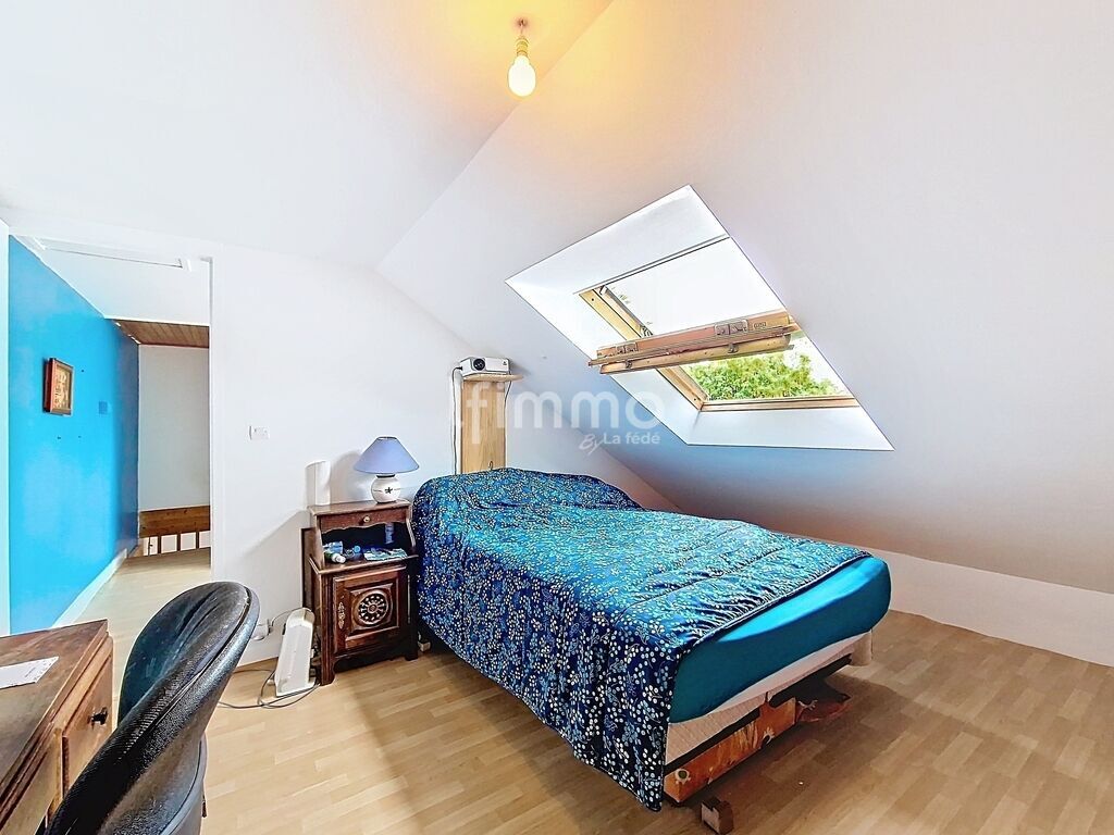 Photo 16 : Maison de 5 pièces, 128 m² à Dinéault 29150