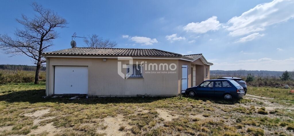 Photo 2 : 🏡 Maison individuelle récente avec garage sur grand terrain