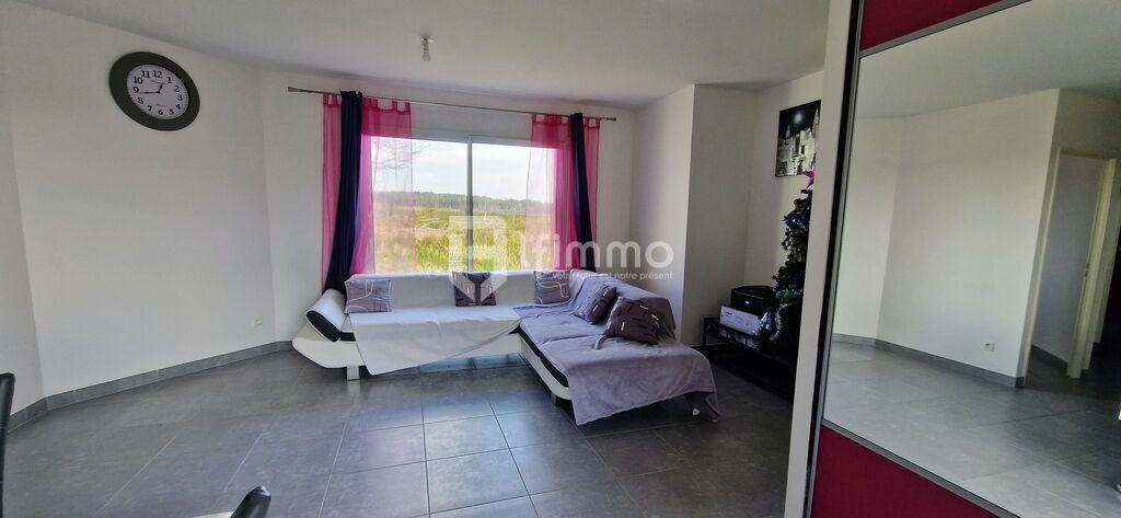 Photo 4 : 🏡 Maison individuelle récente avec garage sur grand terrain