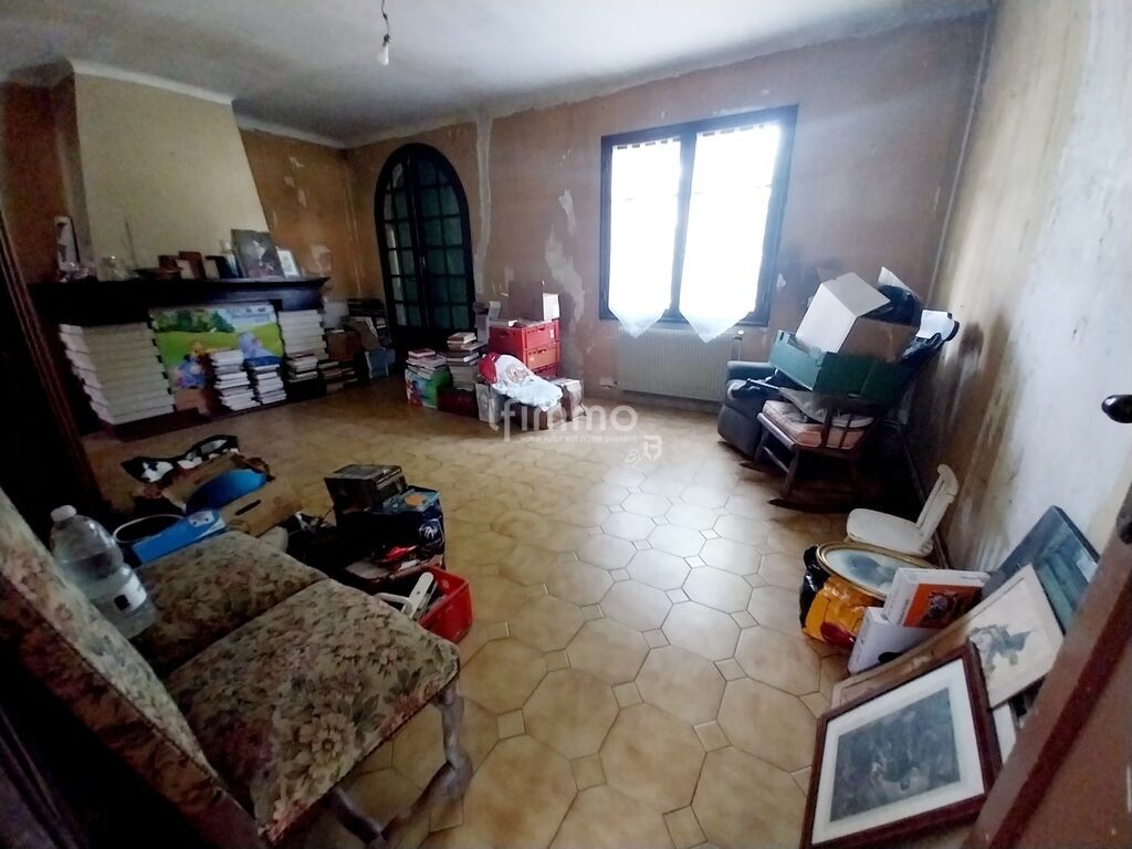 Photo 3 : Maison 4 pièces avec terrain de 730 m2 et garage