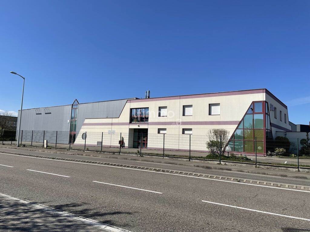 Photo 3 : Ensemble immobilier industriel à Wittenheim (68270) - Haut-Rhin
