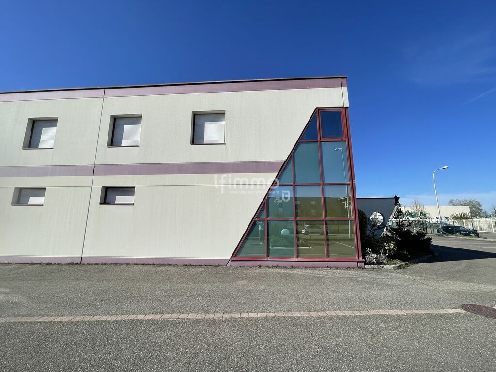 Photo 4 : Ensemble immobilier industriel à Wittenheim (68270) - Haut-Rhin