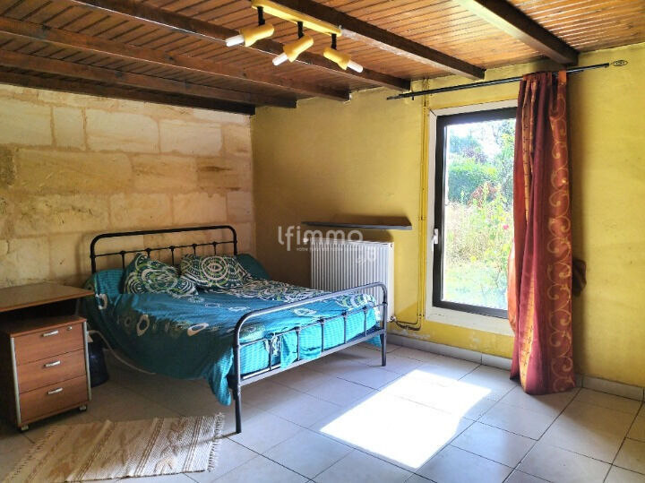 Photo 7 : Maison de caractère plain-pied avec terrain arboré