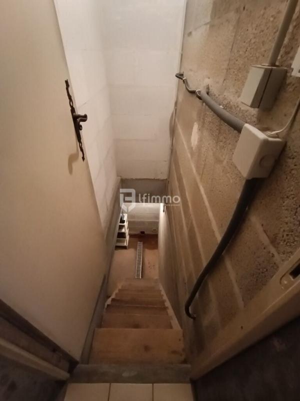 Photo 17 : Maison et terrain