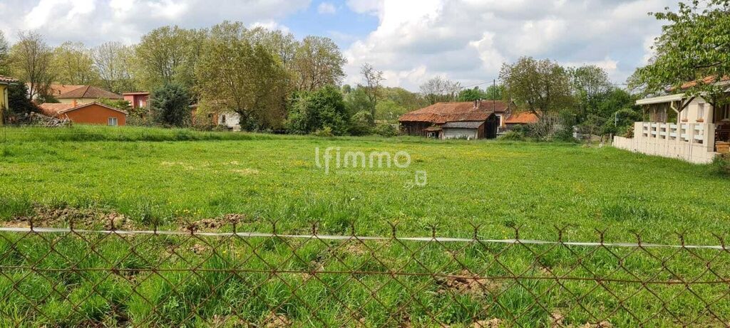 Photo 5 : Terrain de 2129m2 constructible, borné, idéalement situé