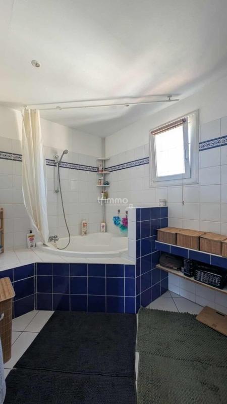 Photo 13 : Maison a vendre Carcassonne- piscine et jardin