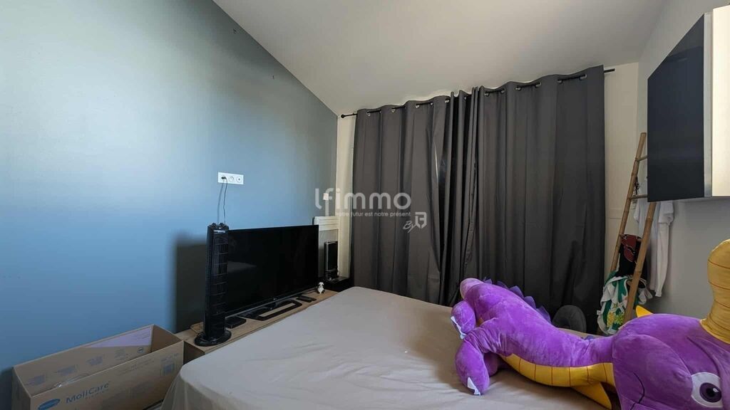 Photo 7 : Maison a vendre Carcassonne- piscine et jardin