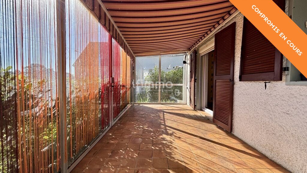 Photo 10 : Maison de plain-pied avec 1072m2 de terrain, rare sur le secteur