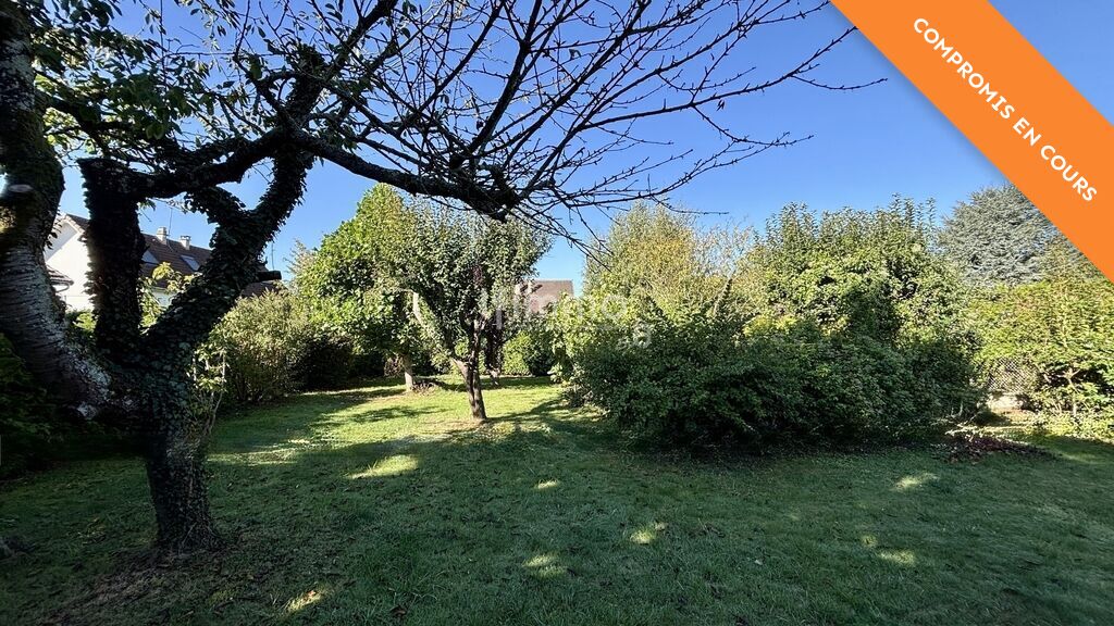 Photo 11 : Maison de plain-pied avec 1072m2 de terrain, rare sur le secteur