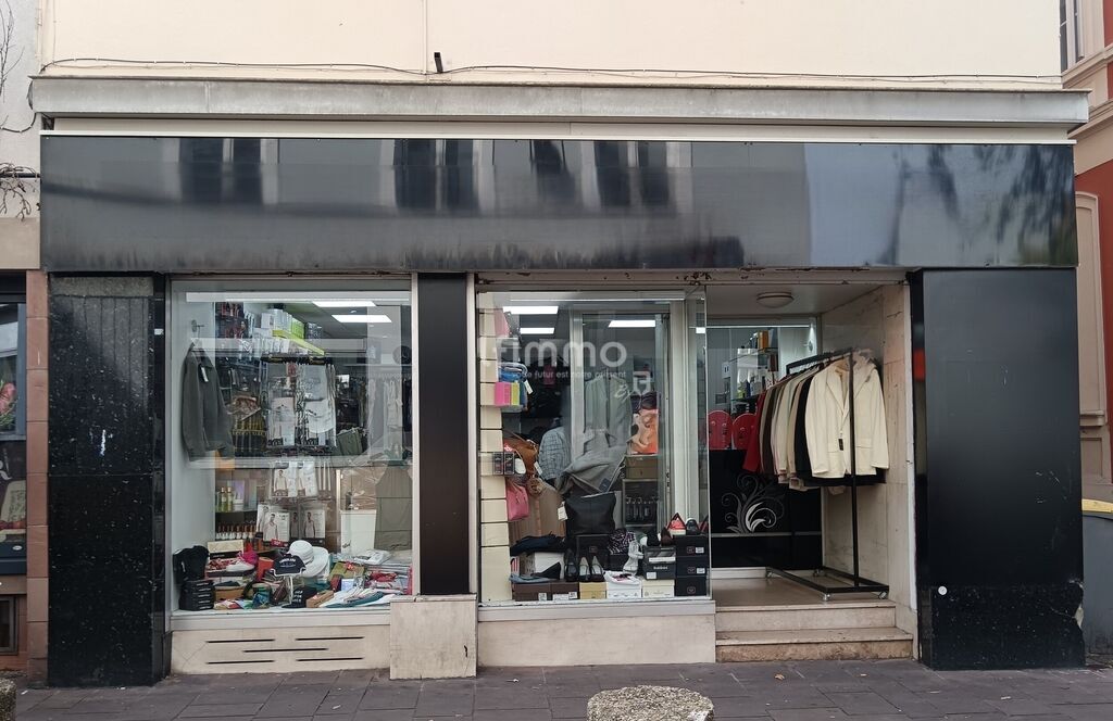 Photo 1 : A vendre local commercial en plein centre  historique de Mulhous