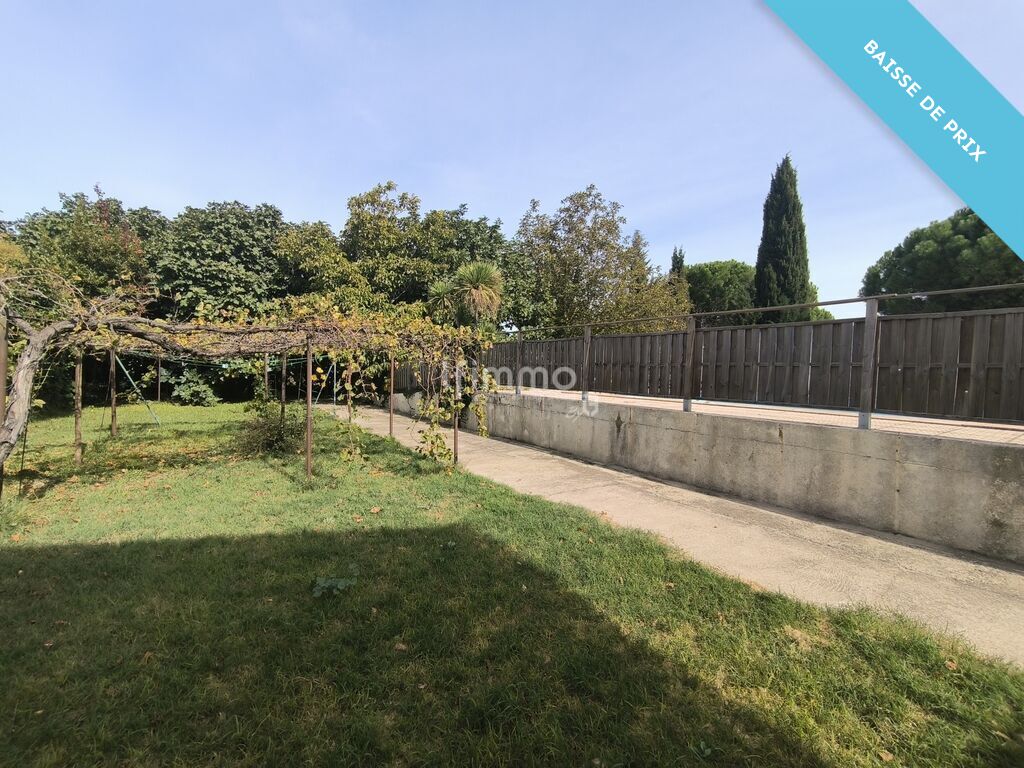 Photo 18 : Propriété de caractère avec piscine, gîtes et garage