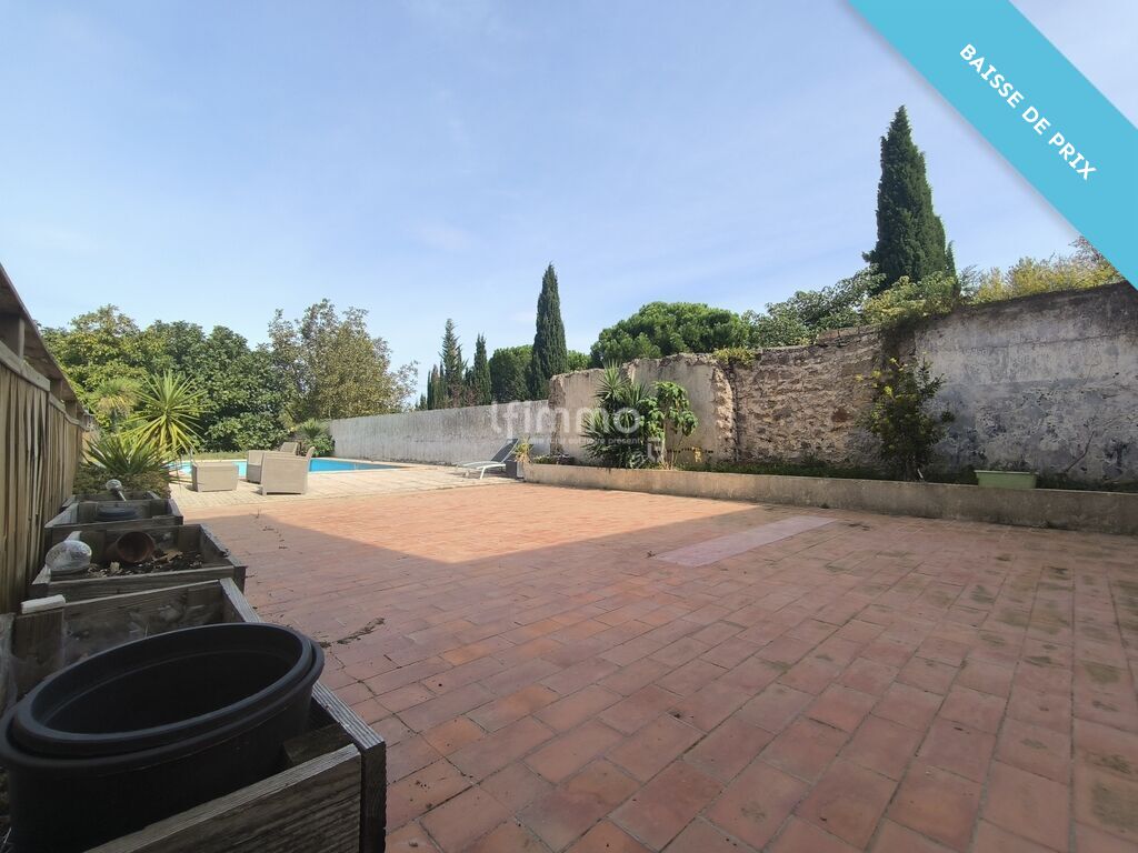 Photo 19 : Propriété de caractère avec piscine, gîtes et garage