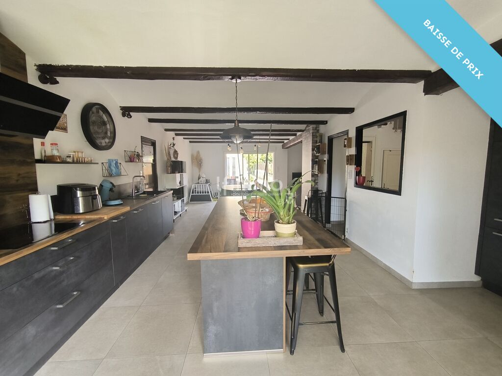 Photo 2 : Propriété de caractère avec piscine, gîtes et garage