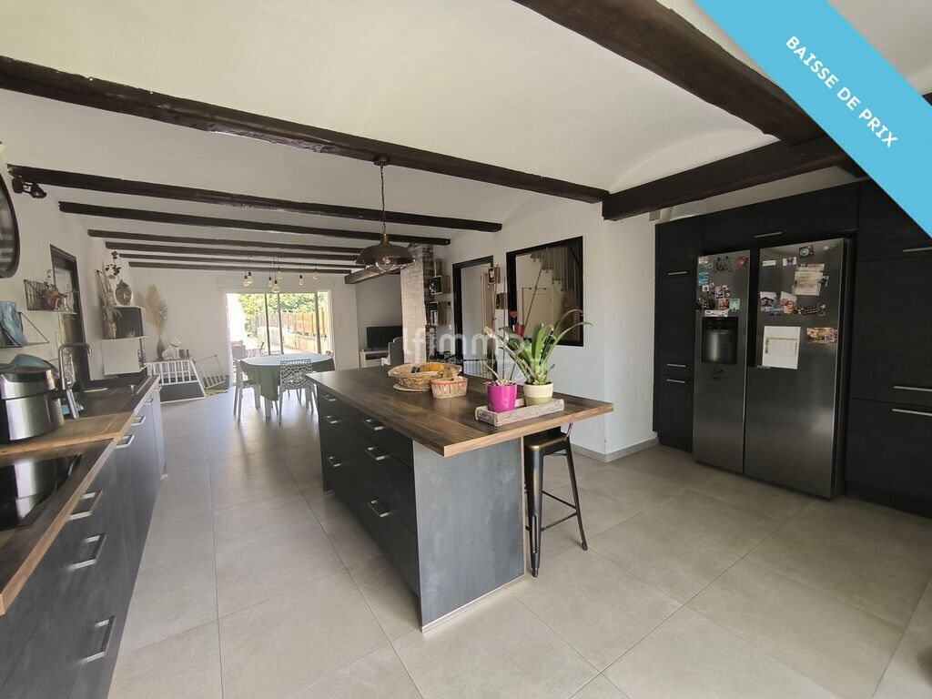 Photo 3 : Propriété de caractère avec piscine, gîtes et garage