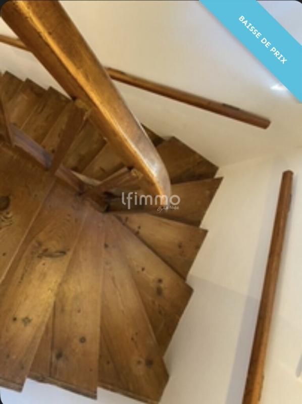 Photo 10 : Maison familiale avec grange et vaste terrain