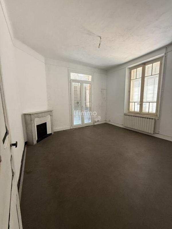 Photo 13 : Maison de ville de  3 appartements