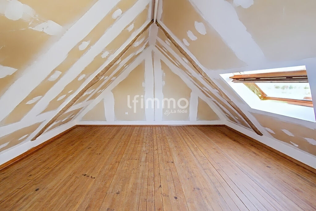 Photo 11 : Corps de ferme de 135 m2 à Ploéven (29150)