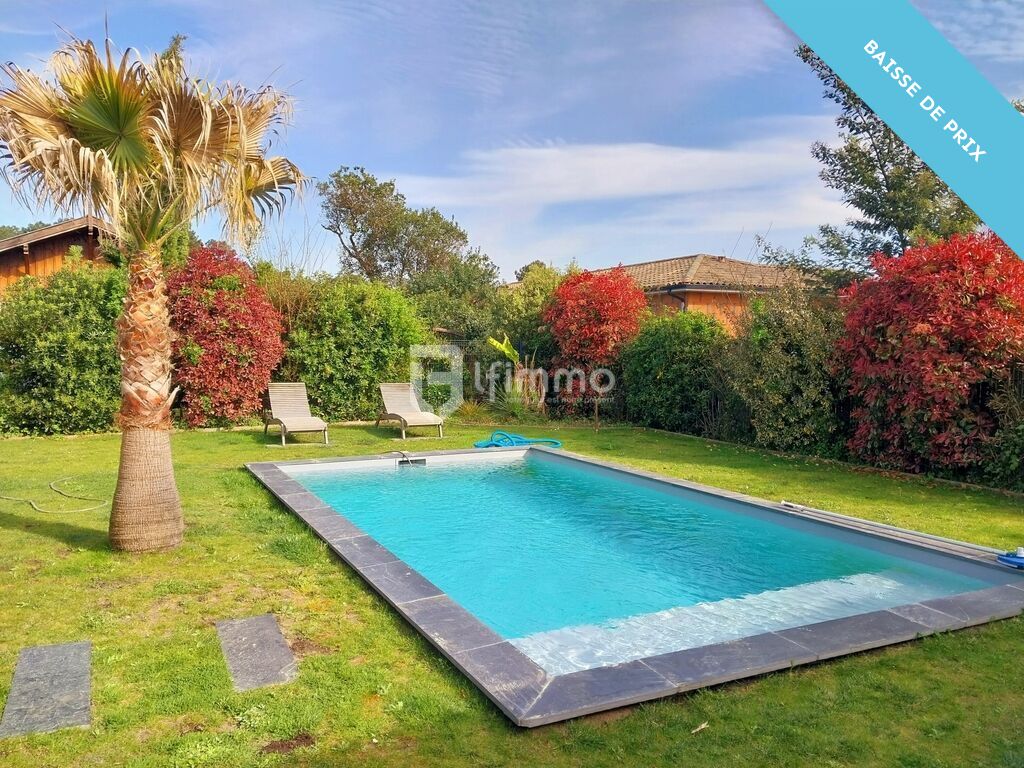 Photo 2 : Maison avec jardin, piscine et garage