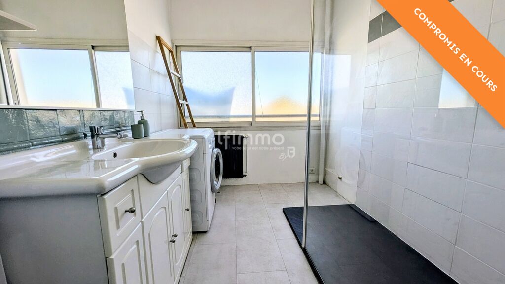 Photo 8 : Montpellier Beaux arts - T2 traversant de 62 m²