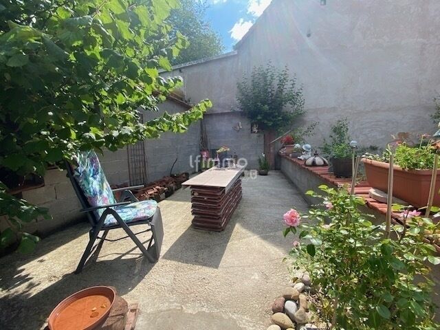 Photo 5 : Petite maison semi-mitoyenne pleine de charme