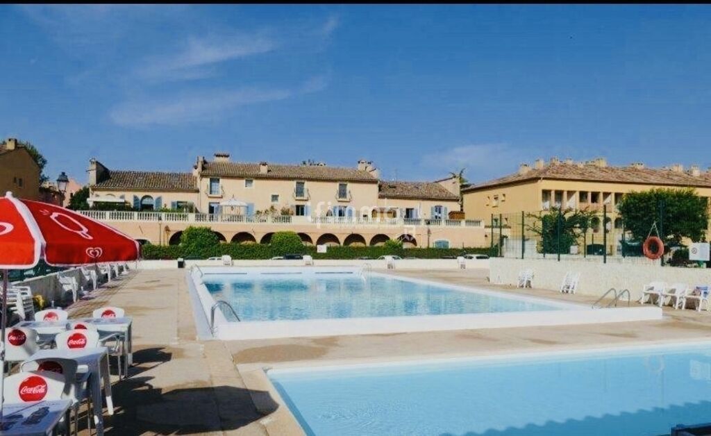 Photo 2 : Hameaux du Soleil, maison avec jardin, piscine, tennis & commerc