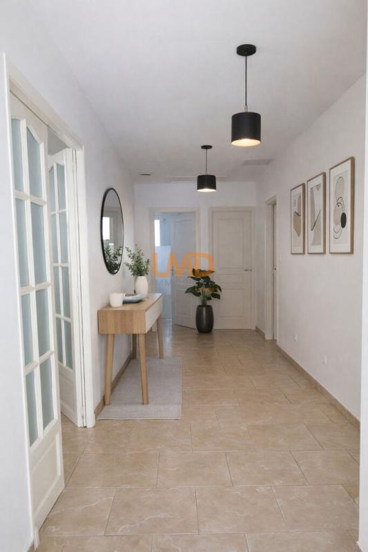 Photo 11 : Maison plain pied avec studio attenant, grand garage