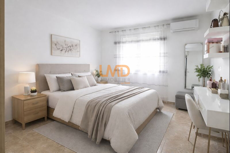 Photo 5 : Maison plain pied avec studio attenant, grand garage