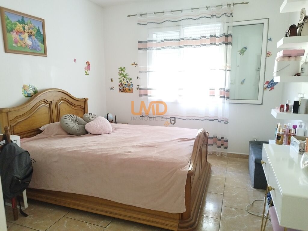 Photo 6 : Maison plain pied avec studio attenant, grand garage