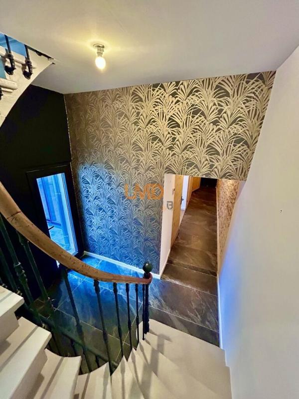 Photo 14 : Maison , Quartier Revolution, Terrasse, Calme, Lumineux