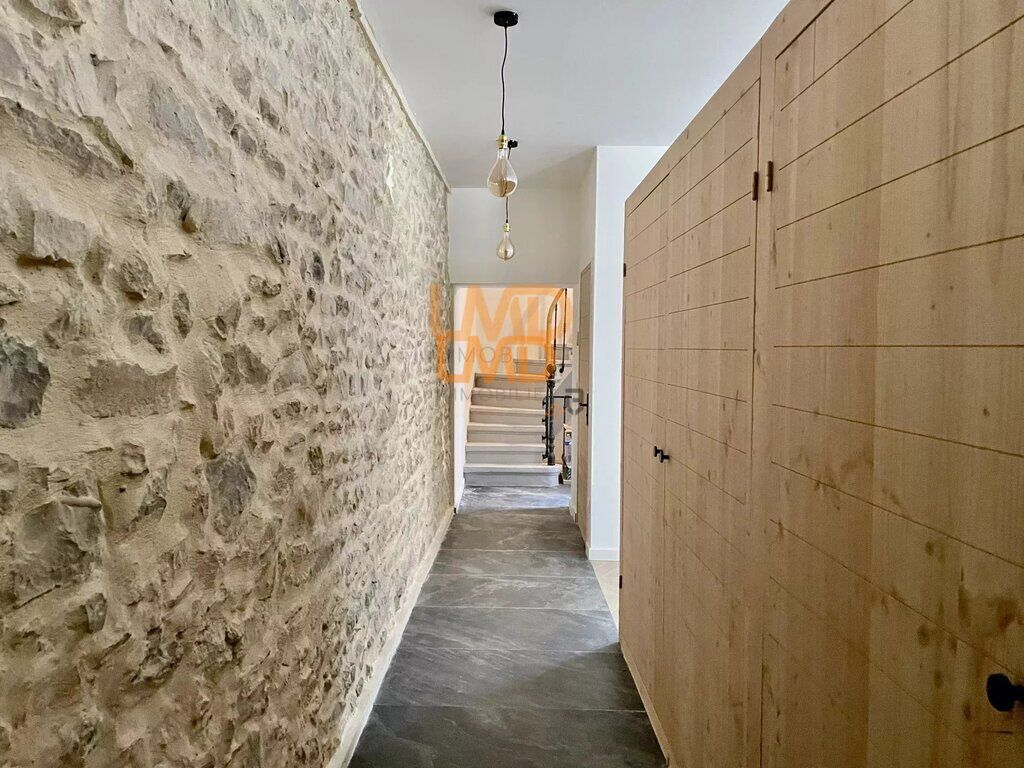 Photo 7 : Maison , Quartier Revolution, Terrasse, Calme, Lumineux