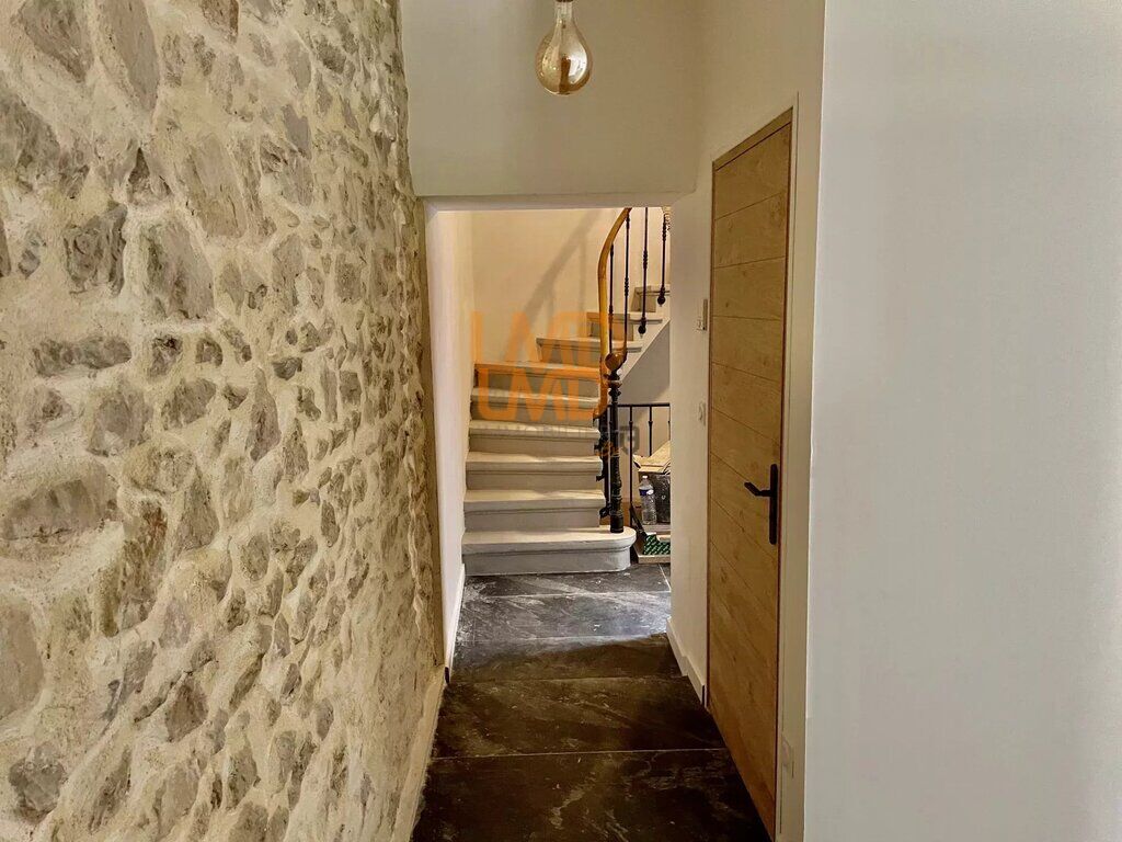 Photo 8 : Maison , Quartier Revolution, Terrasse, Calme, Lumineux