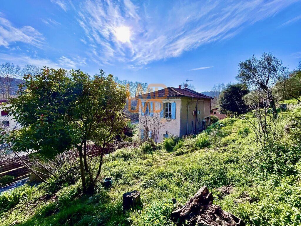 Photo 2 : Maison + Terrasse + Lumineux + Calme + Piscine + Jardin