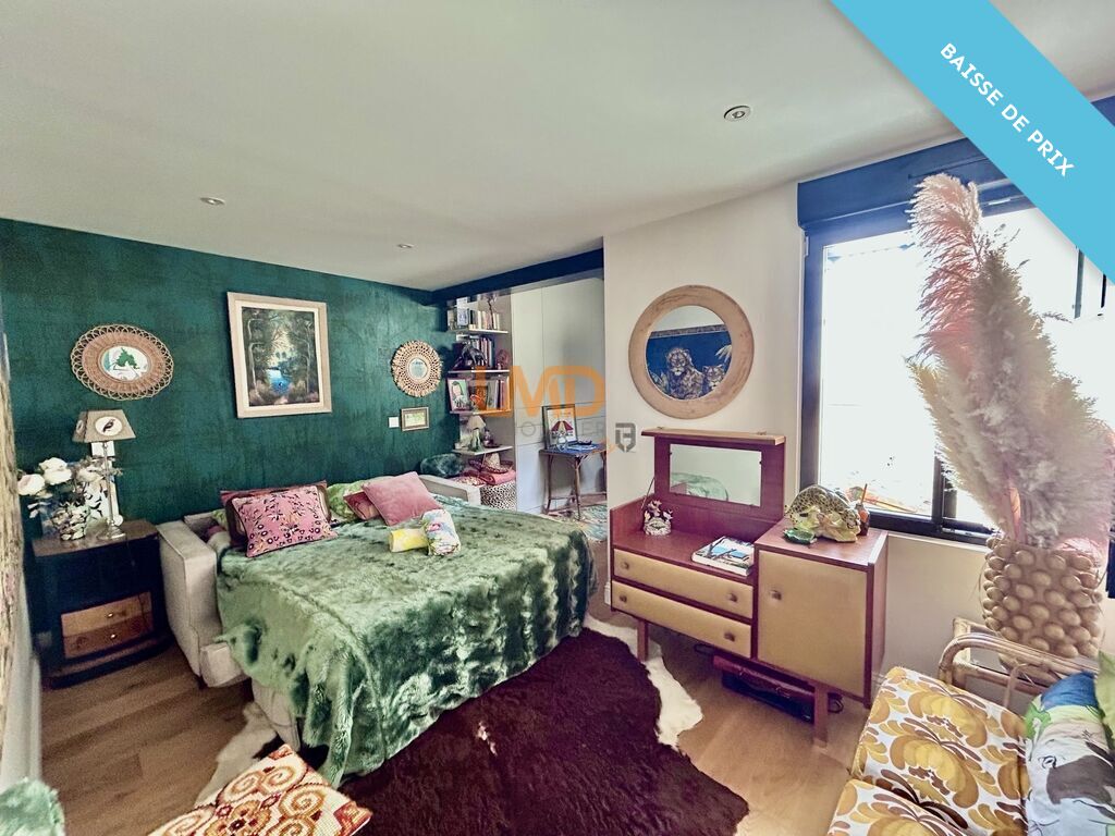 Photo 12 : bdx centre,duplex, traversant,calme,lumieux,terrasse