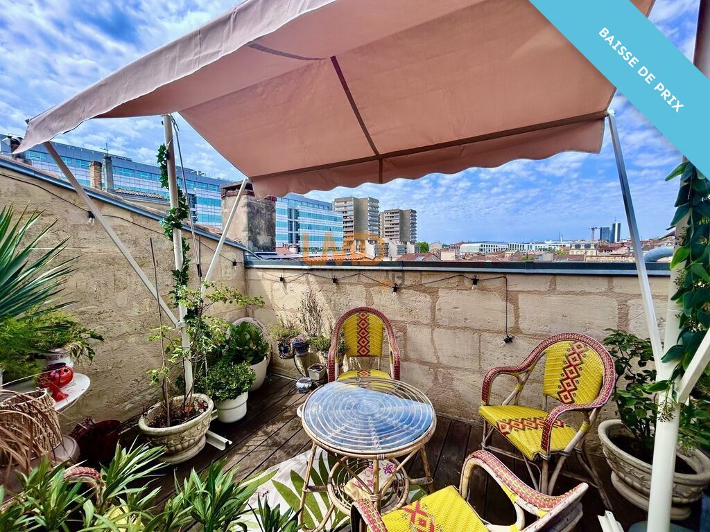 Photo 13 : bdx centre,duplex, traversant,calme,lumieux,terrasse