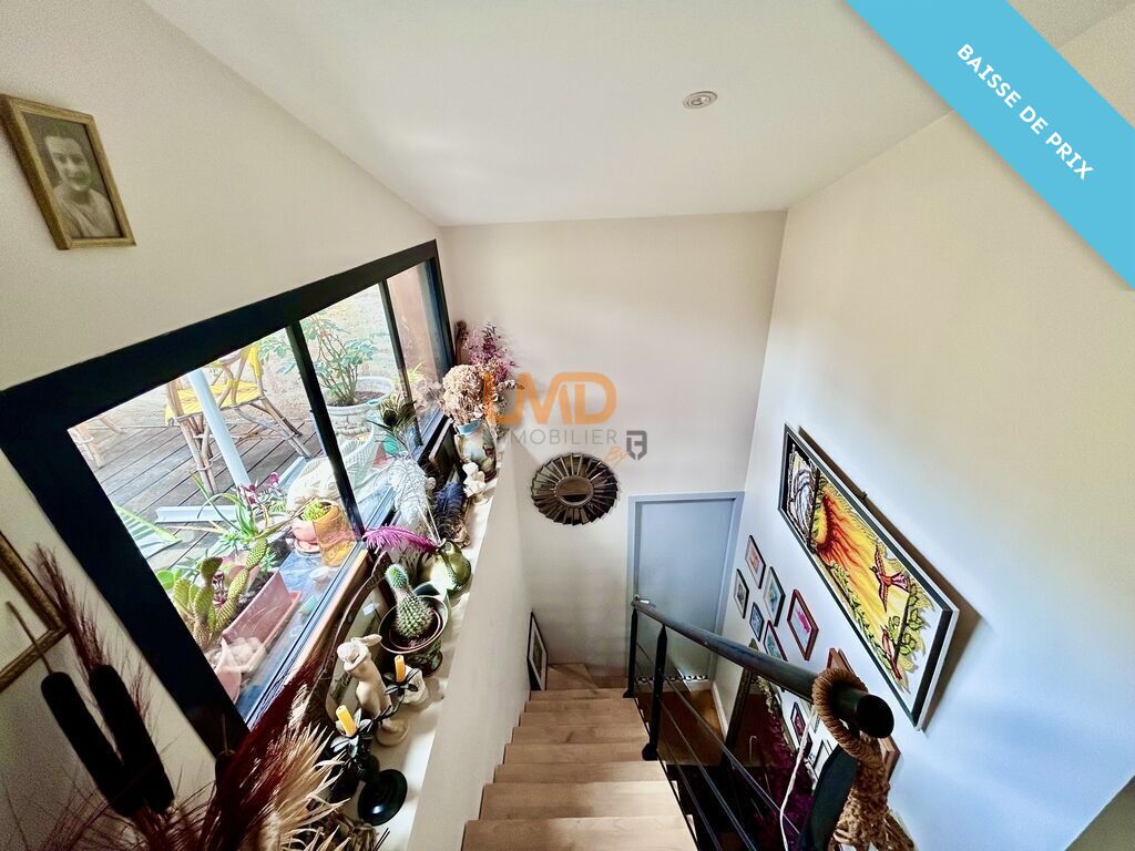 Photo 24 : bdx centre,duplex, traversant,calme,lumieux,terrasse