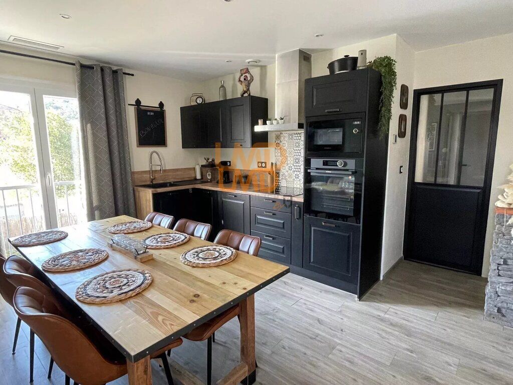 Photo 6 : Villa 4 faces plain pied 114 m2 avec piscine