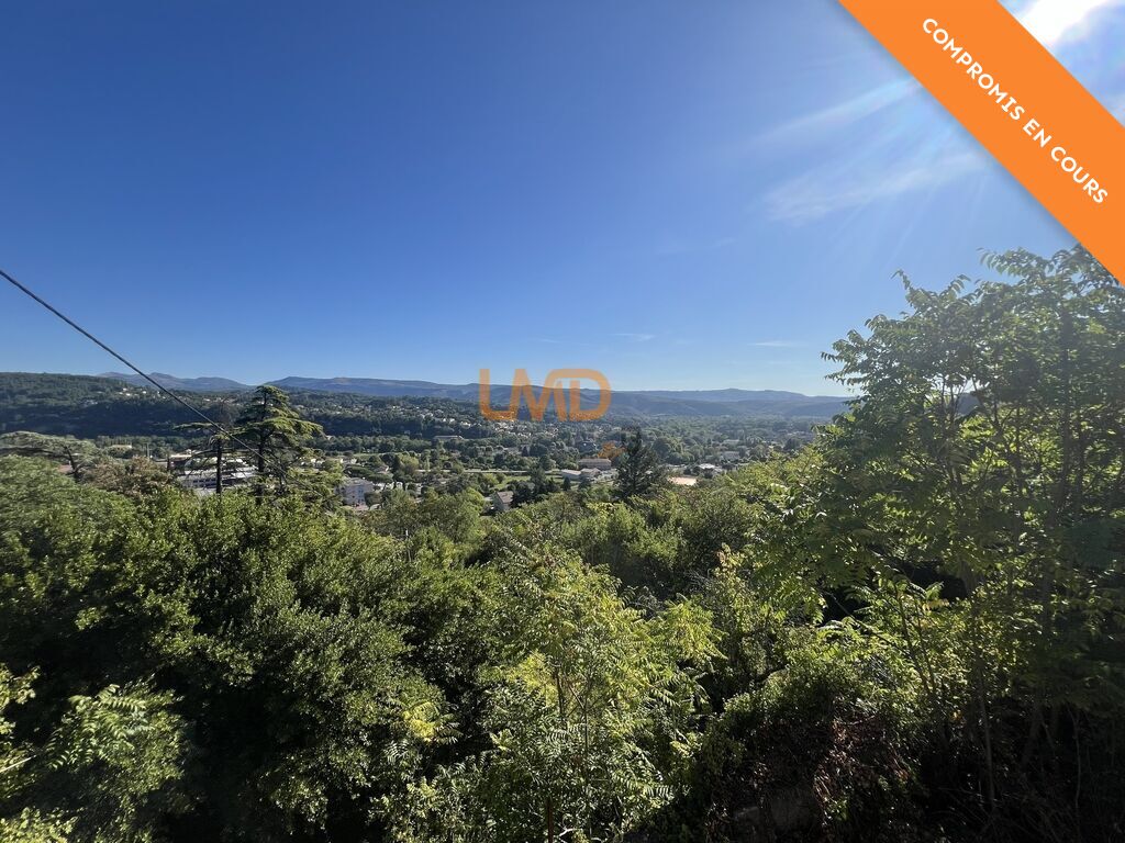 Photo 2 : Maison à rénover avec vue dégagée, proche centre ville