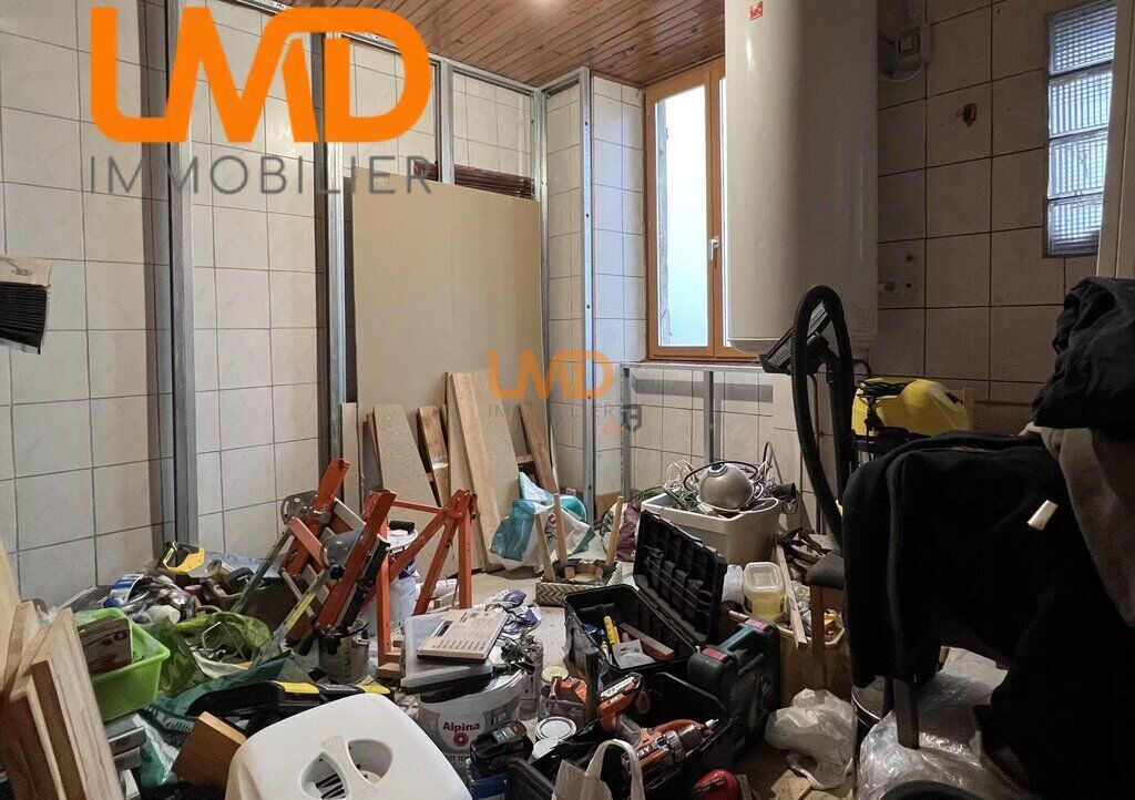 Photo 13 : Maison avec belle vue et grand potentiel – Centre-ville d’Aubena