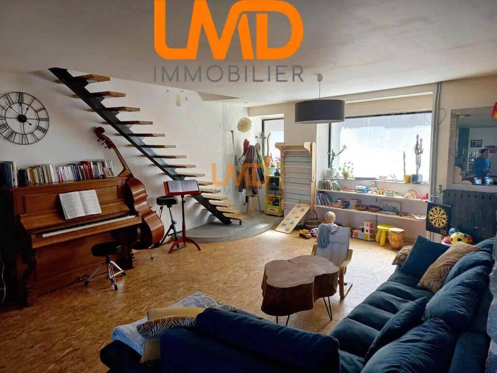 Photo 2 : Maison avec belle vue et grand potentiel – Centre-ville d’Aubena